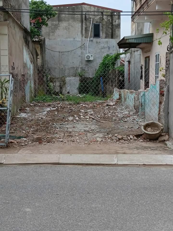 Đất mặt đường Nguyễn Bính, Nam Định 94m² giá 3.5 tỷ - Thương lượng ngay!