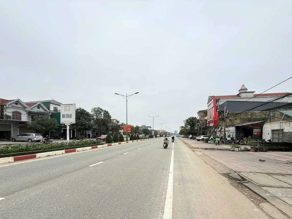 Đất mặt đường Trần Phú, Hà Tĩnh 205m² giá 14 tỷ - Vị trí kinh doanh đắc địa!