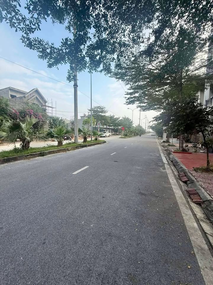 Đất nền Khu đô thị Âu Việt Hải Dương 65m² giá 3.32 tỷ - Mặt tiền đường đôi hấp dẫn!