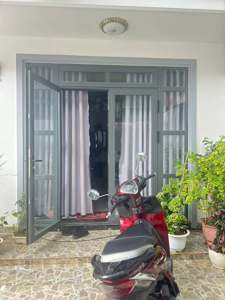 Nhà nguyên căn đường Hồ Xuân Hương, Đà Lạt 3PN giá 7 triệu - Phù hợp cho gia đình!