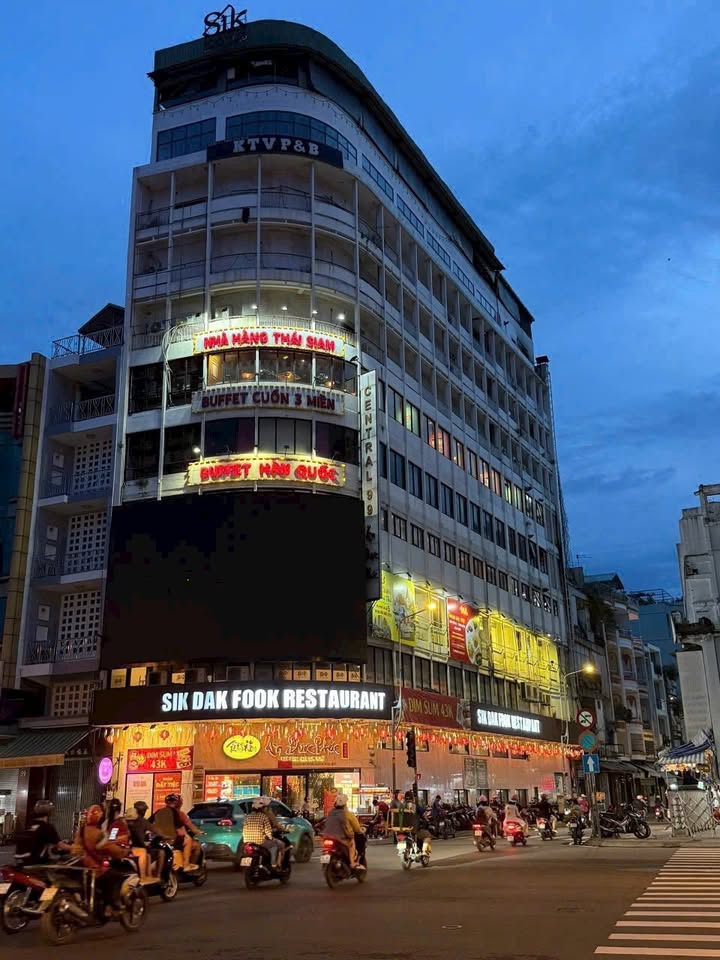 Building góc 2 mặt tiền Trần Hưng Đạo 300.6m² giá 30 tỷ - Cơ hội đầu tư sinh lời!