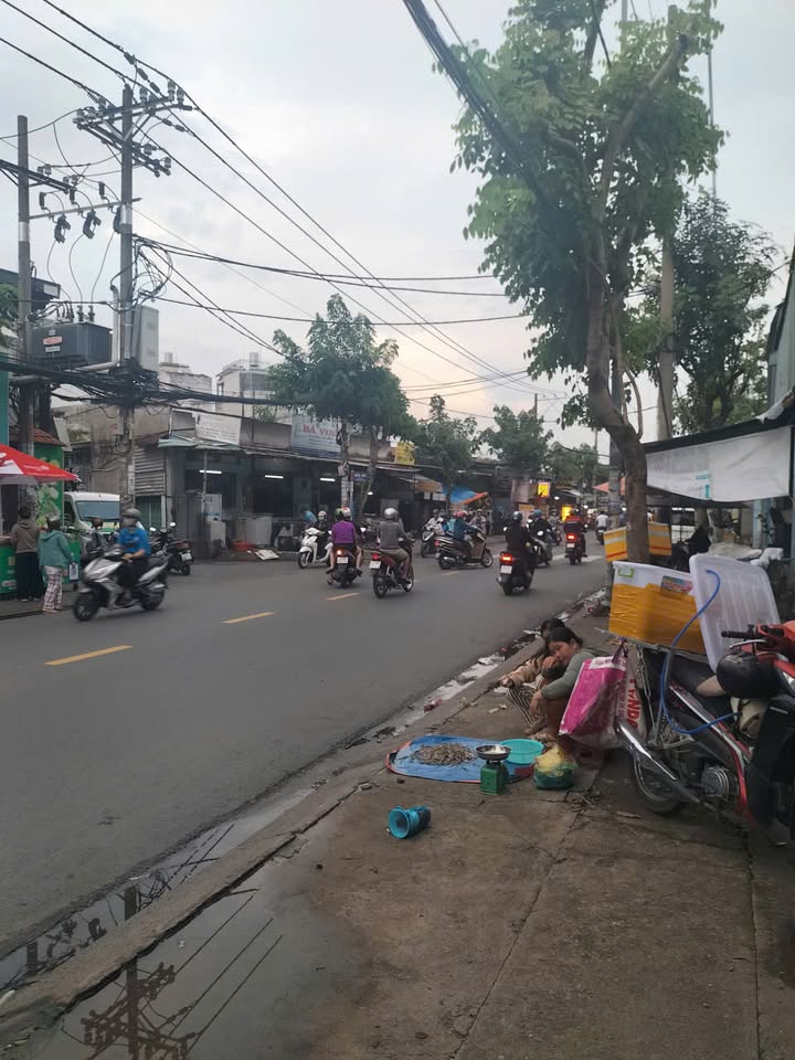 Nhà mặt tiền Hương Lộ 2, Bình Tân 48m² giá 9 triệu - Vị trí đắc địa gần chợ!