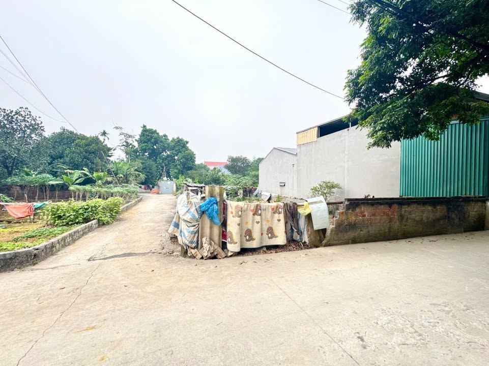 Đất thổ cư lô góc 185m² tại Xuân Mai chỉ 3 tỷ - Cơ hội không thể bỏ qua!