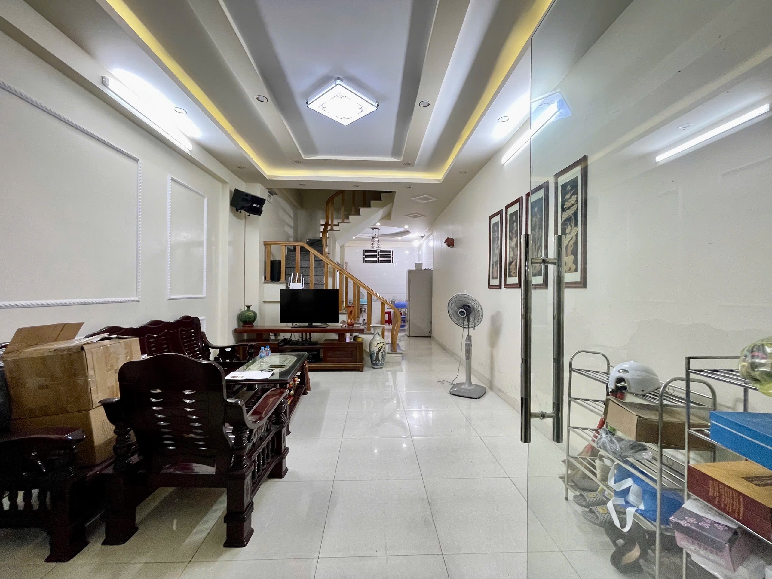 Nhà riêng 4 phòng ngủ giá 3,9 tỷ tại Lạch Tray, Hải Phòng