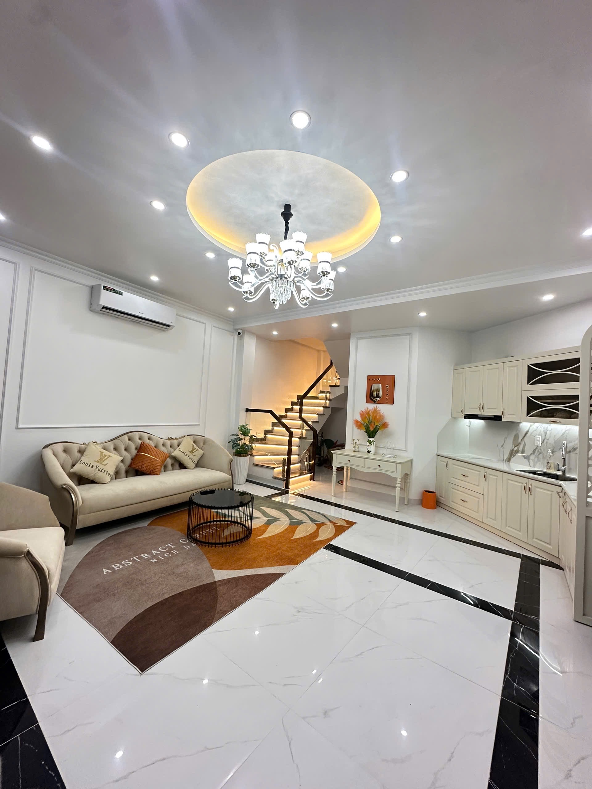 Nhà mặt tiền 5.5m tại trung tâm Hải Phòng – Cơ hội sở hữu hiếm có