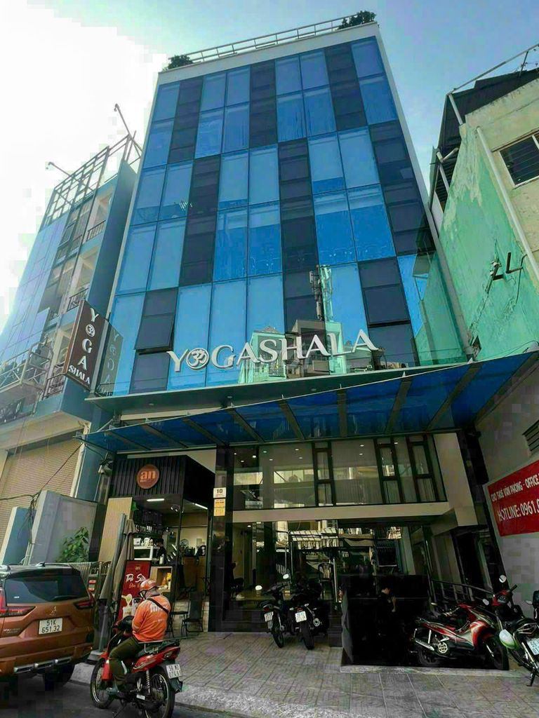 Nhà Cho Thuê Mặt Tiền Trần Huy Liệu 120m² Giá 90 triệu - Thiết Kế Hiện Đại, Kinh Doanh Đa Ngành!