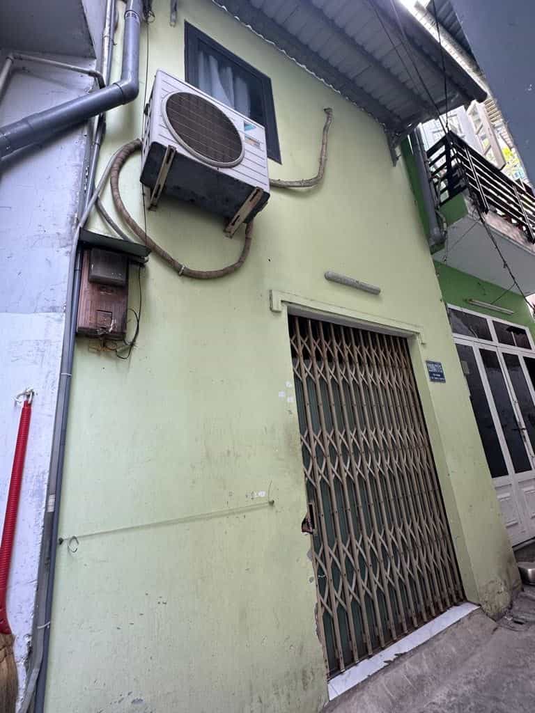 Nhà phố Tây Thạnh, Quận Tân Phú, 18.6m² giá chỉ 2 tỷ - Ngôi nhà đầy tiềm năng chờ bạn!