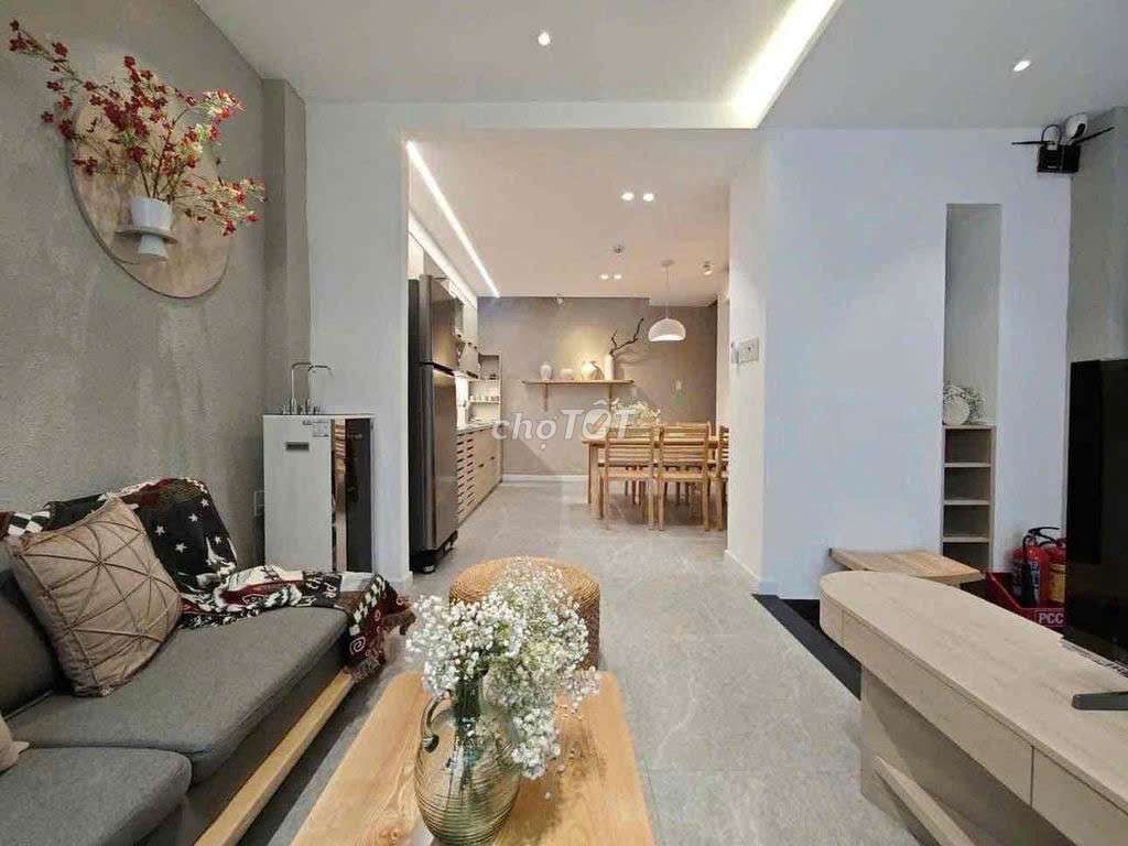 Căn hộ 1 phòng ngủ 45m² tại 135 Nguyễn Hữu Cảnh, Q.Bình Thạnh - Nội thất luxury sẵn sàng vào ở!