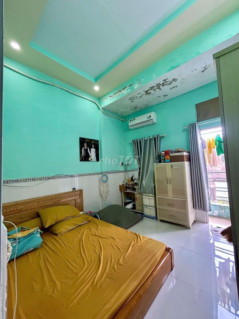 Bán nhà Bình Trị Đông A 28m² giá 3.3 tỷ - Khu dân trí yên tĩnh