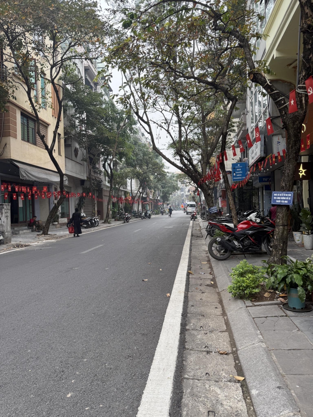 Bán nhà mặt phố Sơn Tây, quận Ba Đình 71m² giá 58.8 tỷ - Vị trí đắc địa, thương lượng tốt!