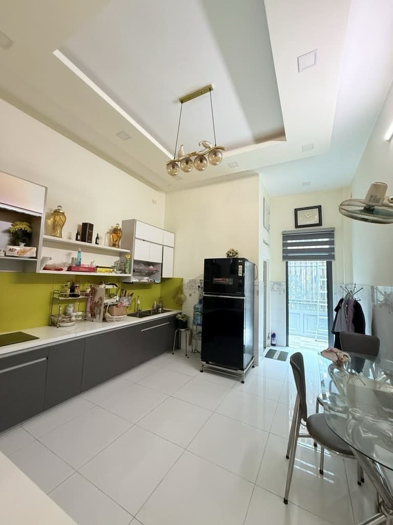 Bán nhà 4 tầng Nguyễn Đình Chiểu, Quận 3, 65m² chỉ 11 tỷ - Nhà đẹp, vào ở ngay!