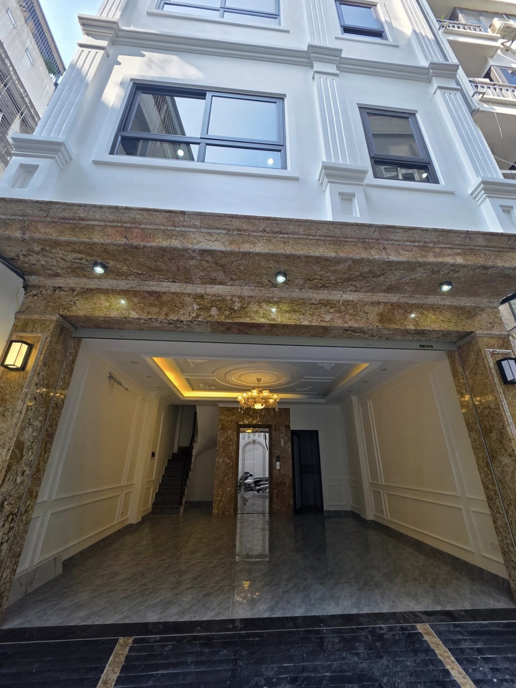 Nhà phố Phan Đình Giót Hà Đông 50m² giá 12 tỷ - Thiết kế 6 tầng thang máy hiện đại!