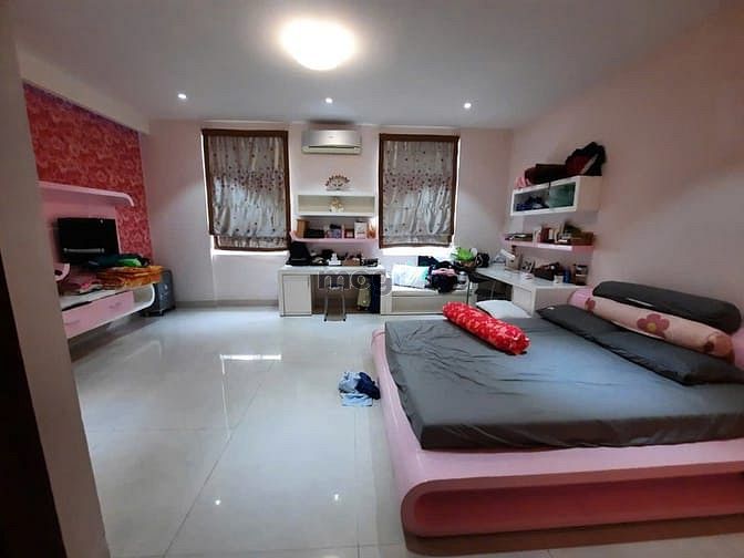 Nhà đẹp mặt tiền đường số 1A khu Tên Lửa 6x21m 5 tầng - Liền kề công viên Phú Lâm