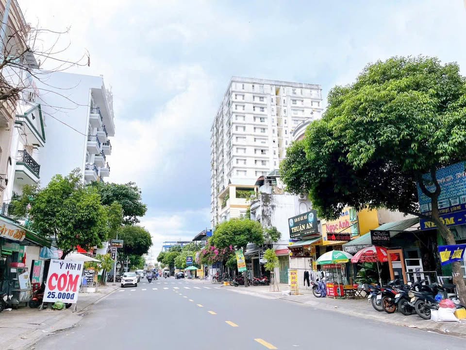 Đất mặt tiền Tân Hương, Quận Tân Phú, 80m² giá 12.5 tỷ - Kinh doanh sầm uất!