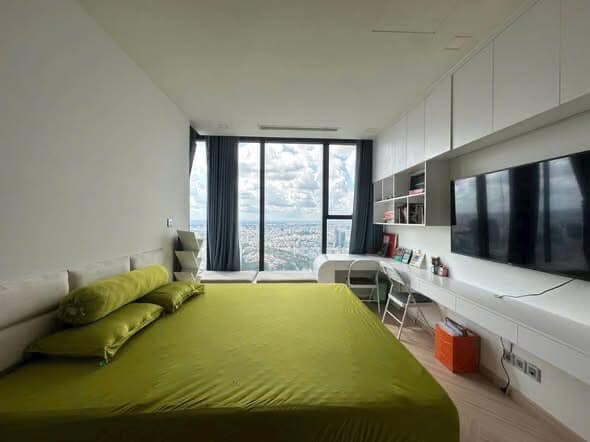 Căn hộ Vinhomes Golden River quận 1 110m² giá 23.9 tỷ - View Thảo Cầm Viên đẹp mắt!