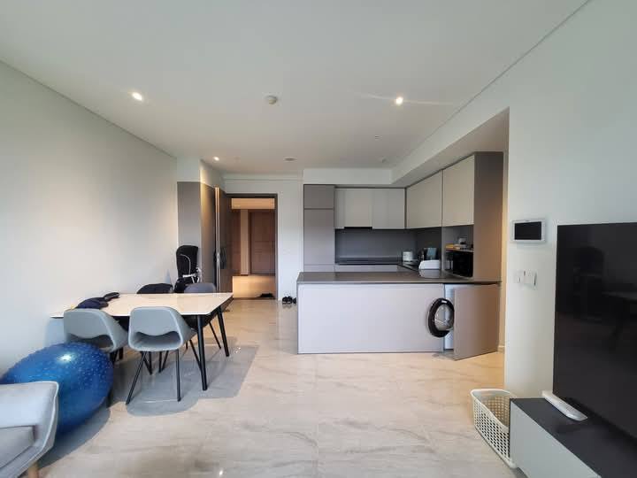 Căn hộ Sunwah Pearl quận Bình Thạnh 75m² giá 55 triệu - Nội thất cao cấp, view đẹp