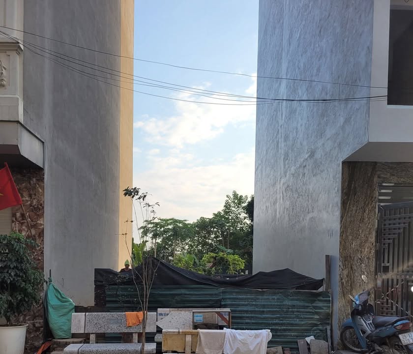 Nhà riêng Mậu Lương Hà Đông 50m² giá 9 tỷ - Ô tô qua lại thuận tiện!