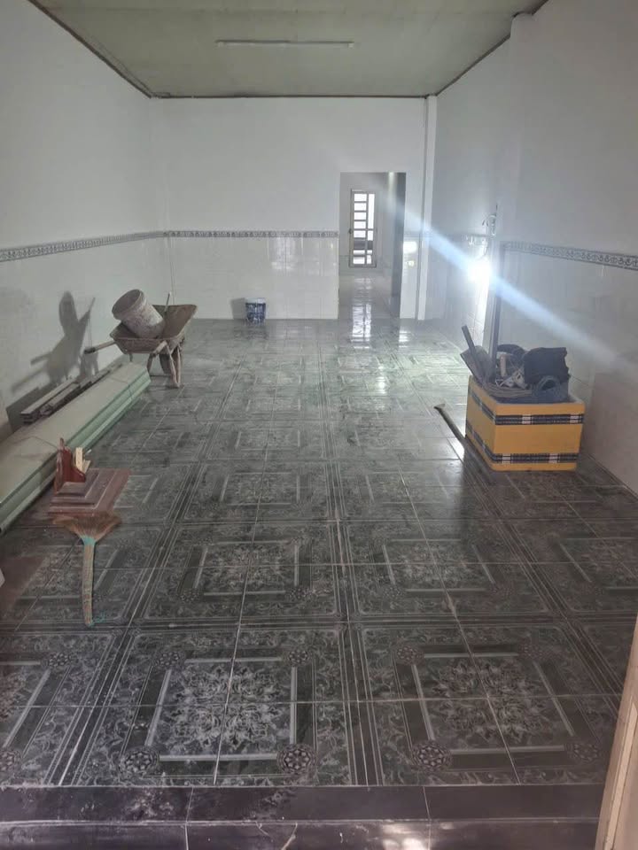 Nhà cho thuê mặt tiền Gò Dầu, Tân Quý 84m² giá 8 triệu - Không gian trống suốt, phù hợp sản xuất!