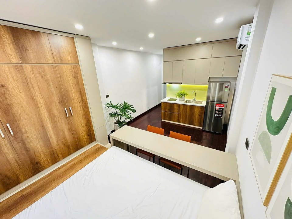 Nhà Liễu Giai 58m² giá thỏa thuận - Thiết kế 5 tầng, 2 mặt tiền sang trọng!