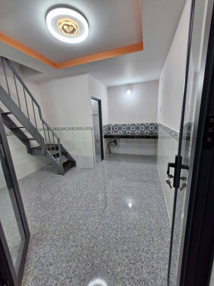 Nhà đẹp Nhơn Đức Nhà Bè 14m² giá 650 triệu - Bán gấp, chính chủ!