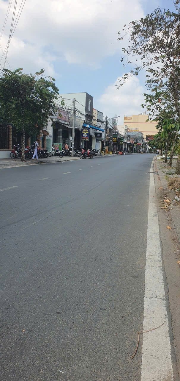 Nhà cho thuê mặt tiền Hồ Búng Xáng, quận Ninh Kiều, 2 tầng - Giá 10 triệu/tháng