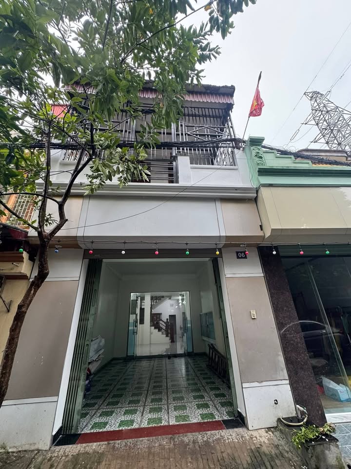 Nhà đẹp 3 tầng Ngõ 1 Nam Bình 80m² - Thỏa thuận giá tốt!