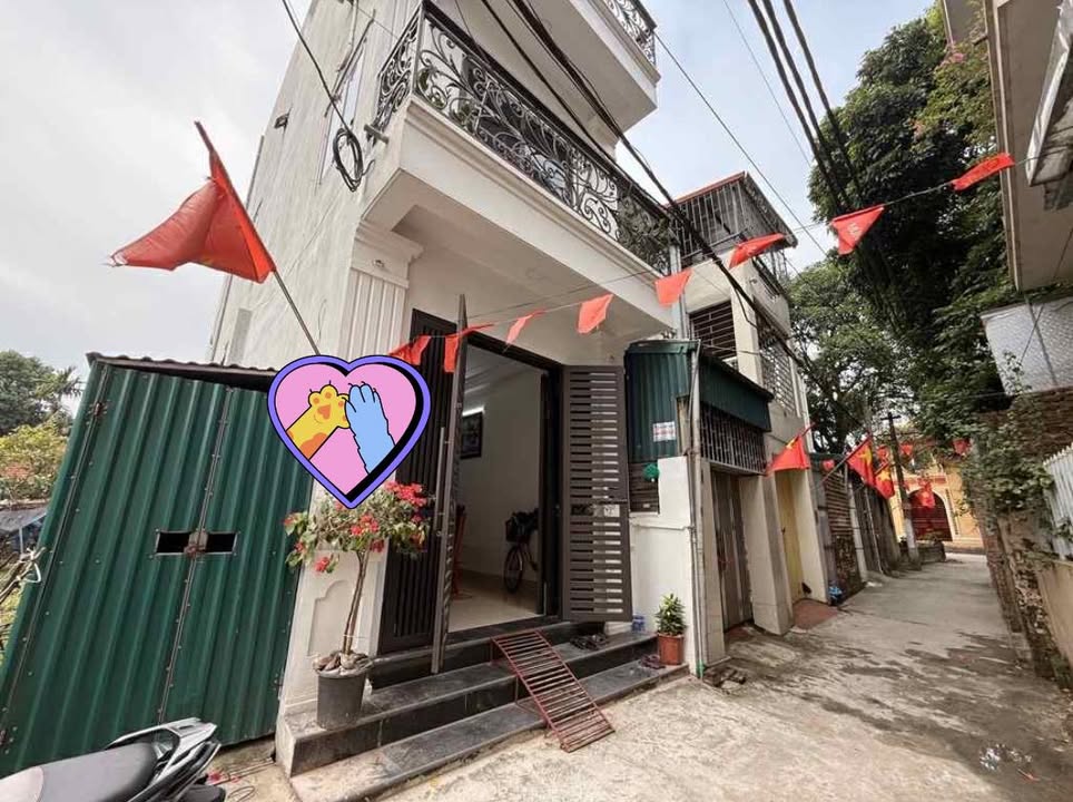 Nhà 4 Tầng Kiêu Kỵ 65m² giá 5 tỷ - Ô tô đỗ cửa, sẵn sàng ở ngay!