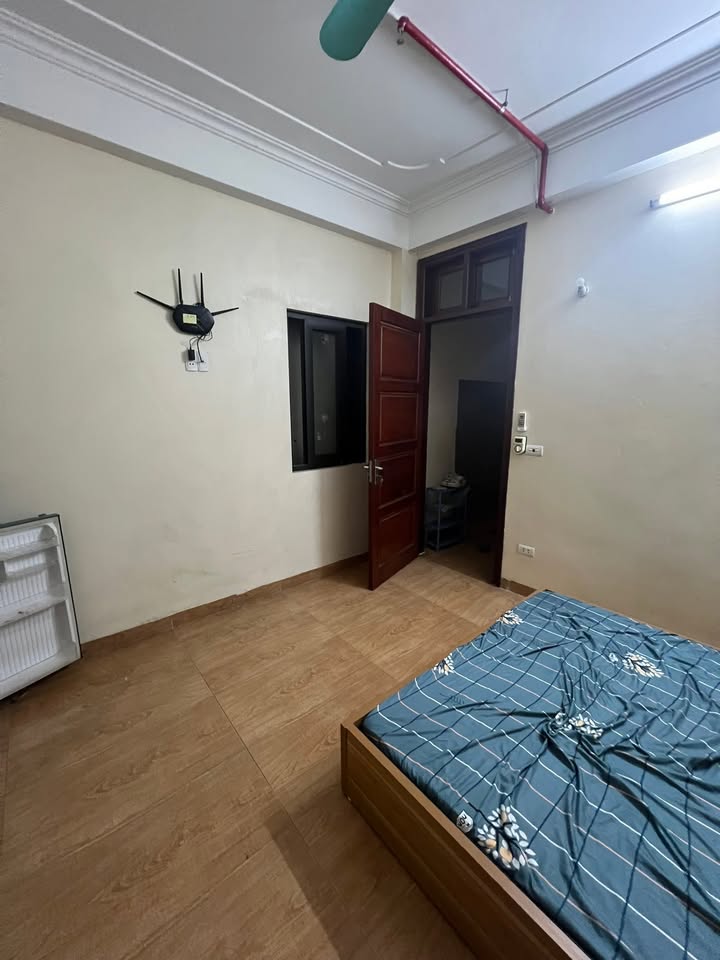 Phòng cho thuê tại Cầu Giấy 20m² giá 3.3 triệu - Nội thất đầy đủ, tiện nghi
