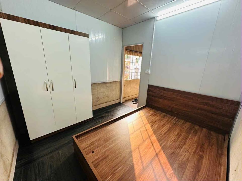 Phòng trọ Nguyễn Ngọc Vũ 20m² giá 2.2 triệu - Không gian yên tĩnh lý tưởng!