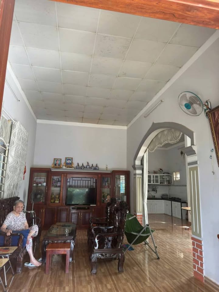 Nhà TĐC 23ha Gia Nghĩa 272m² giá 2.7 tỷ - Chính chủ, sẵn sàng vào ở!