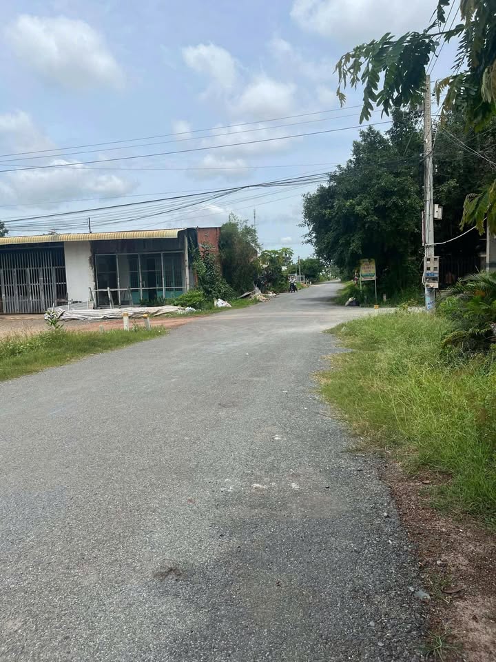 Đất nền Hẻm Ngô Quyền, Phường Long Hoa, Tây Ninh 148m² giá 9.4 tỷ - Sổ hồng chính chủ!