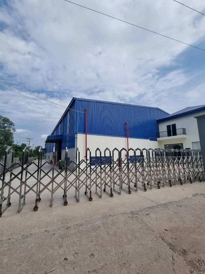 Kho bãi Vĩnh Tân, Tân Uyên 8600m² giá 38 tỷ - Đầu tư sinh lời ngay!