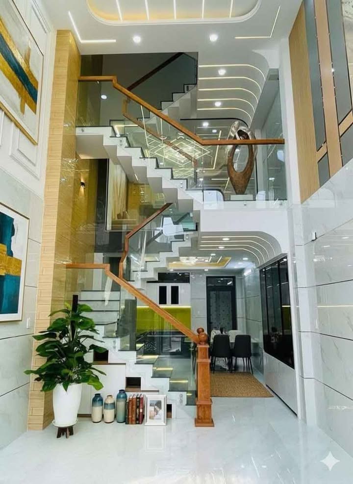 Nhà phố quận 8 đường Phạm Thế Hiển 66m² - Chính chủ bán gấp!