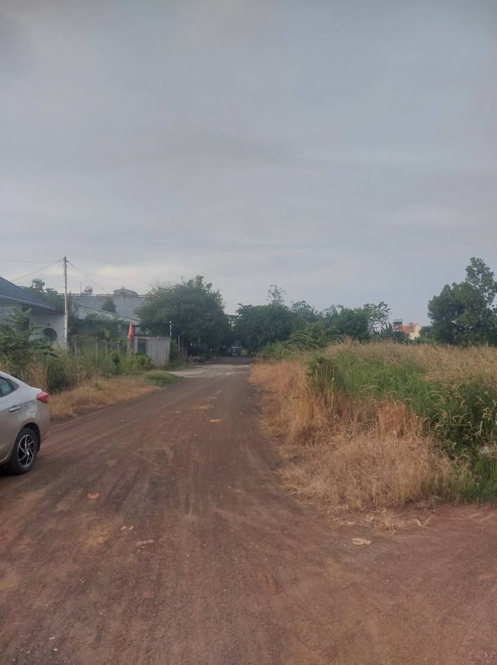 Đất thổ cư 125m² tại Tân Bình, Đồng Xoài - Sổ đỏ chính chủ, giá chỉ 1.05 tỷ!