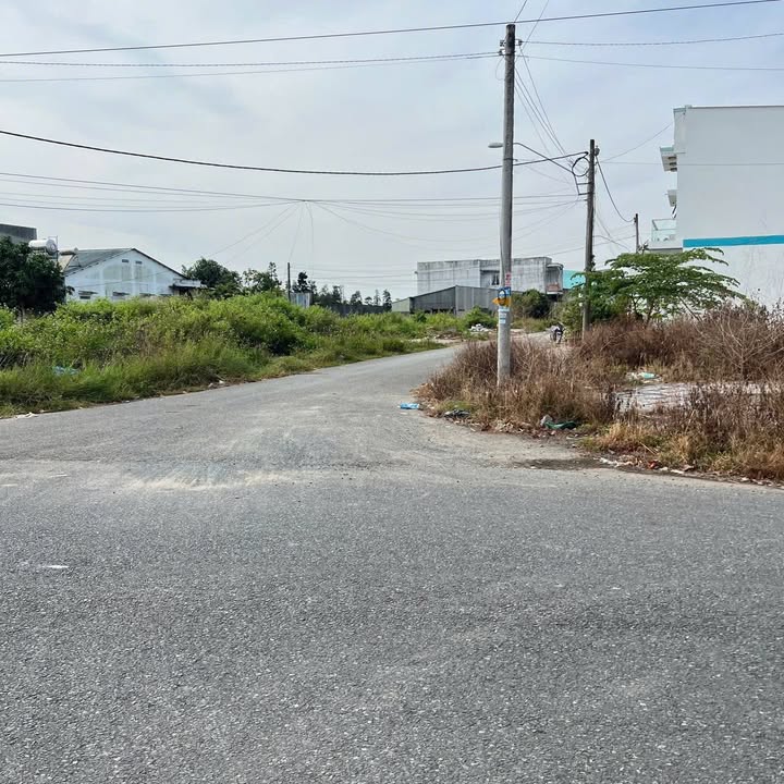 Đất nền Khu Minh Linh P.5 Vĩnh Long 90m² giá 1.29 tỷ - Vị trí đẹp, thuận lợi đầu tư!