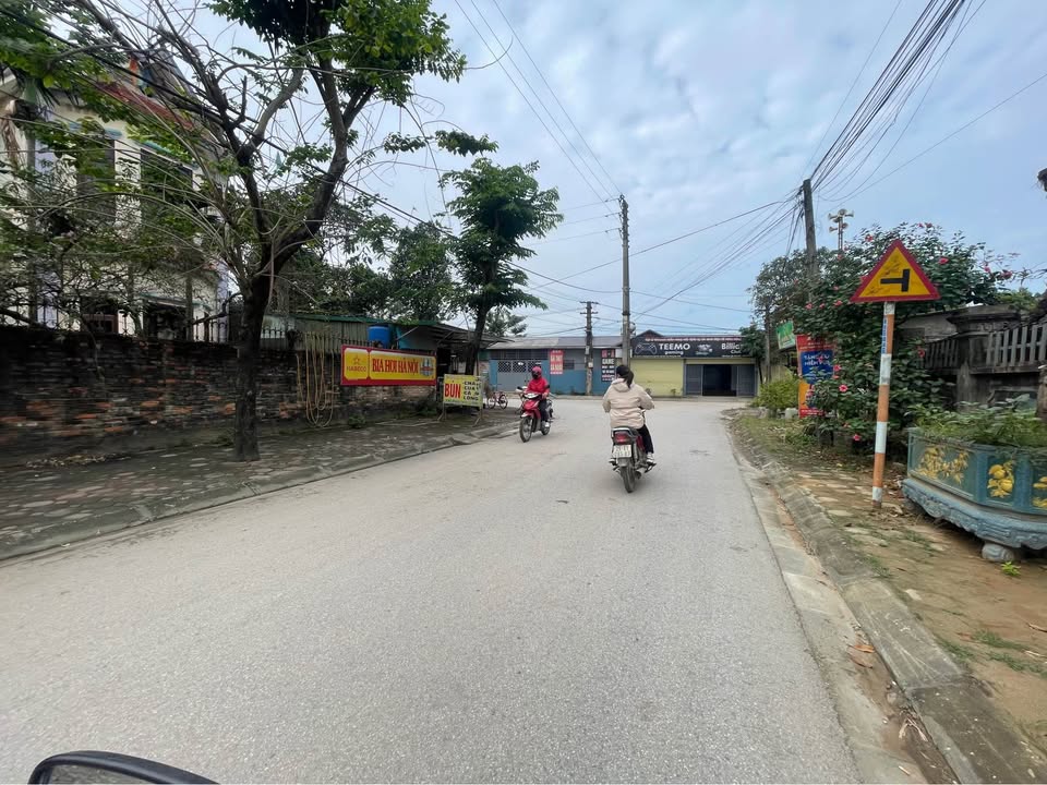 Đất nền Phụng Châu 80m² giá 2 tỷ - Cơ hội đầu tư hấp dẫn!