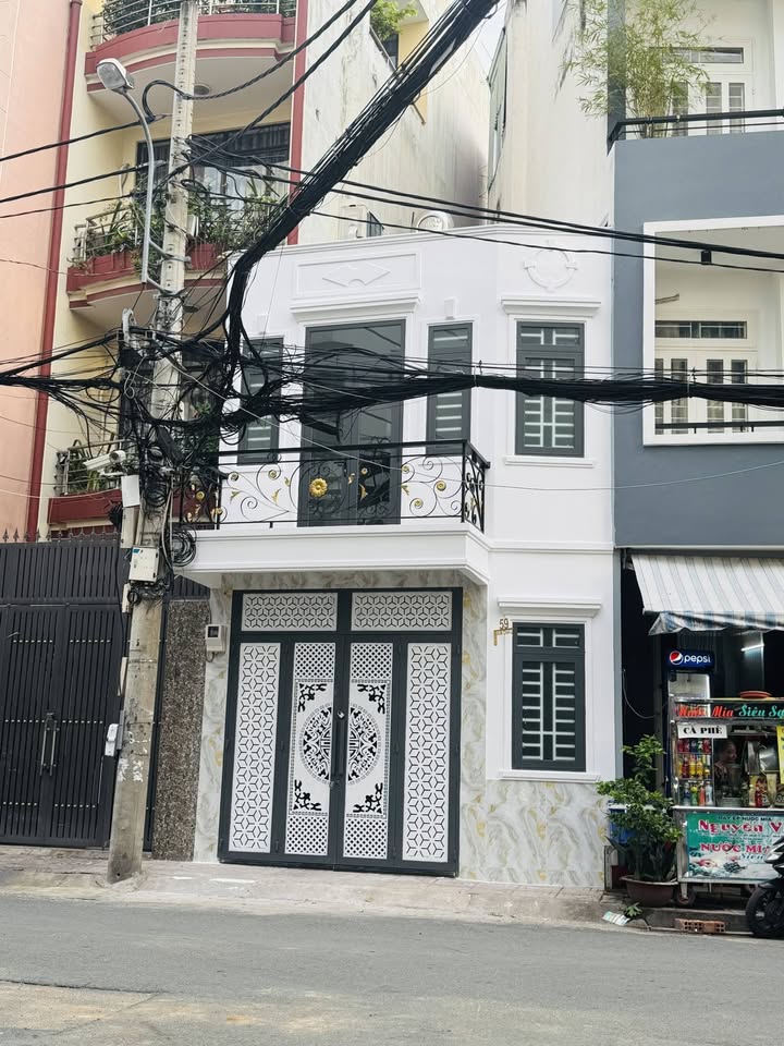 Nhà phố mặt tiền Năm Châu, Tân Bình 22m² giá 3.7 tỷ - Thiết kế đẹp, công năng đa dạng!