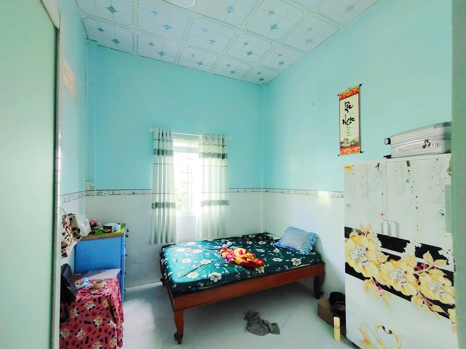 Nhà cấp 4 Cần Đăng 298m² giá 1 tỷ - Hướng Nam view sông thoáng mát!