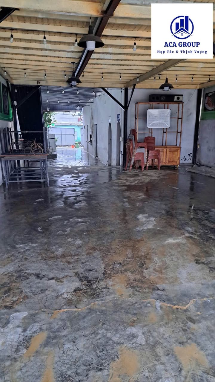 Cho thuê mặt bằng mặt tiền Nguyễn Lộ Trạch 256m² - Vị trí đắc địa cho kinh doanh