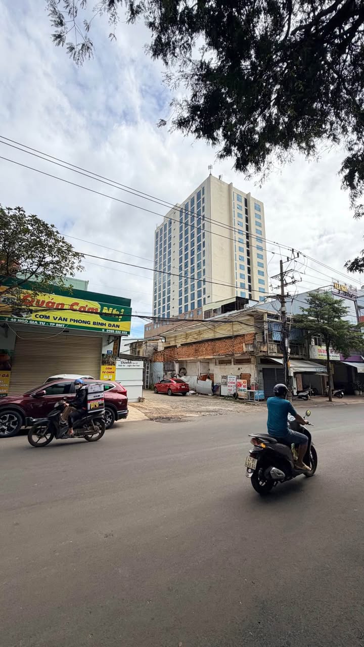 Đất góc 2 mặt tiền Ngô Gia Tự, Buôn Ma Thuột 79.38m² giá 12 tỷ - Đầu tư sinh lời ngay!