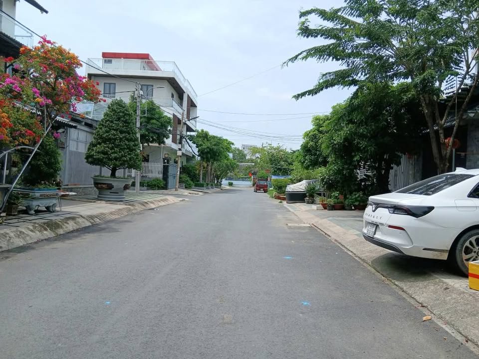 Đất trống Hiệp Bình Chánh Thủ Đức 198m² giá 17 tỷ - Sổ hồng chính chủ, công chứng ngay!