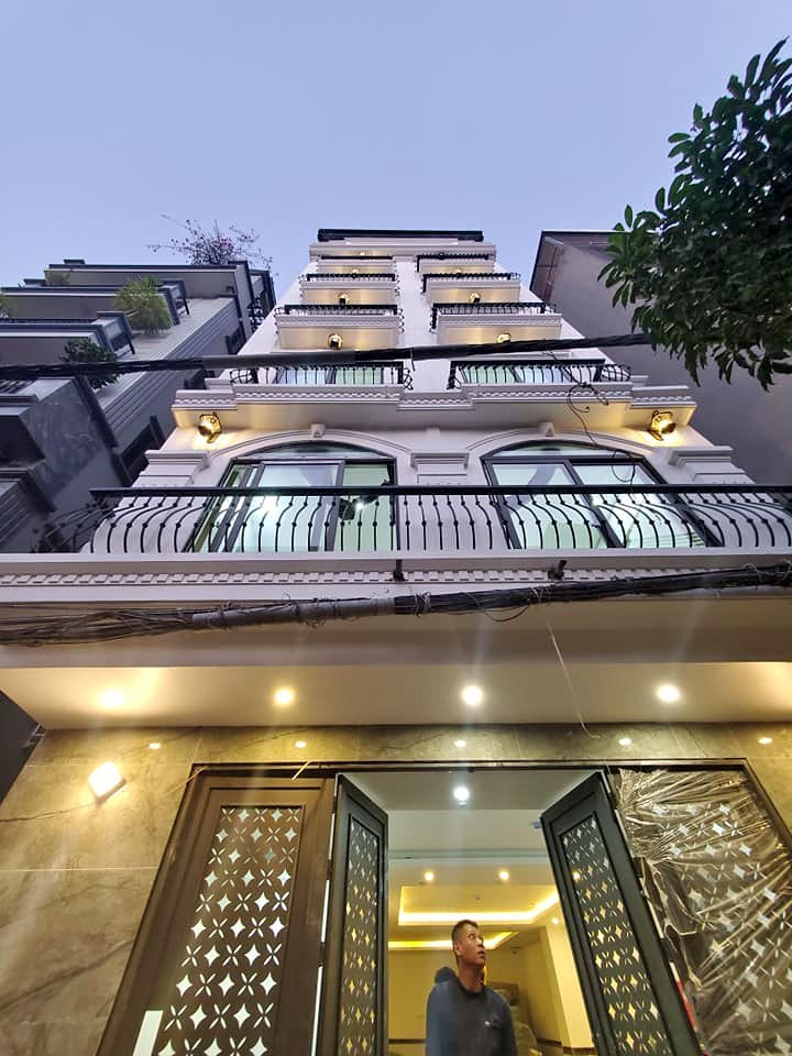 Căn hộ CHDV Lạc Long Quân 11P giá 70 triệu - Dòng tiền ổn định