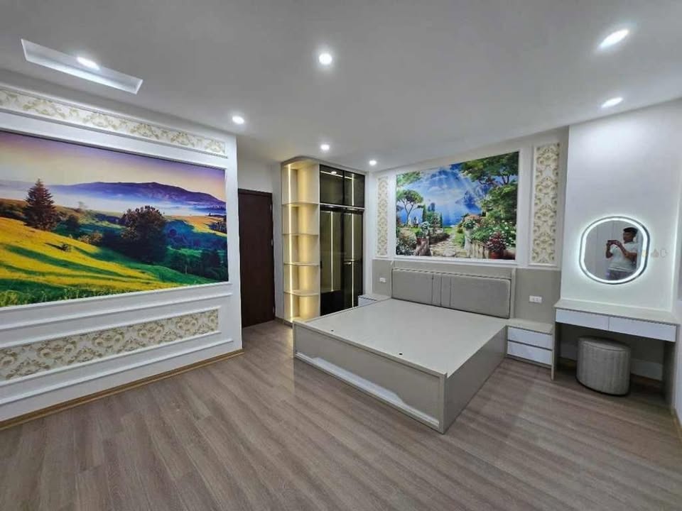 Nhà phố Phương Canh Đông Anh 35m² giá 7.35 tỷ - Full nội thất, thang máy sẵn sàng ở ngay!