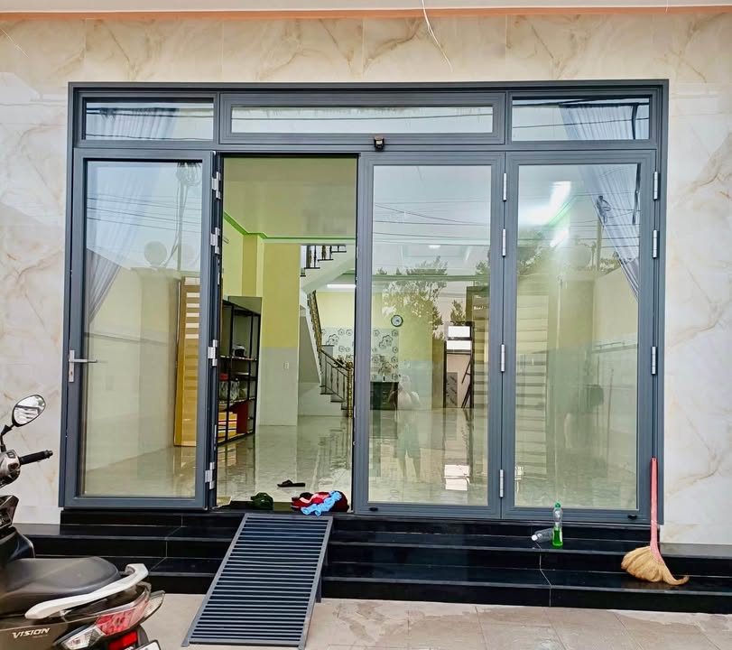 Cho thuê nhà mặt tiền Đào Duy Từ, Bảo Lộc 108m² giá 15 triệu - Kinh doanh ngay!