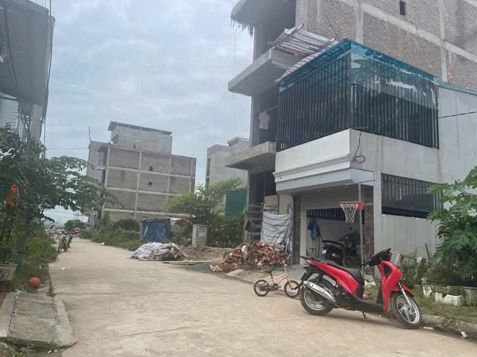 Nhà 2 tầng Dương Nội 52m² giá 11 tỷ - Sát đô thị Glexemco