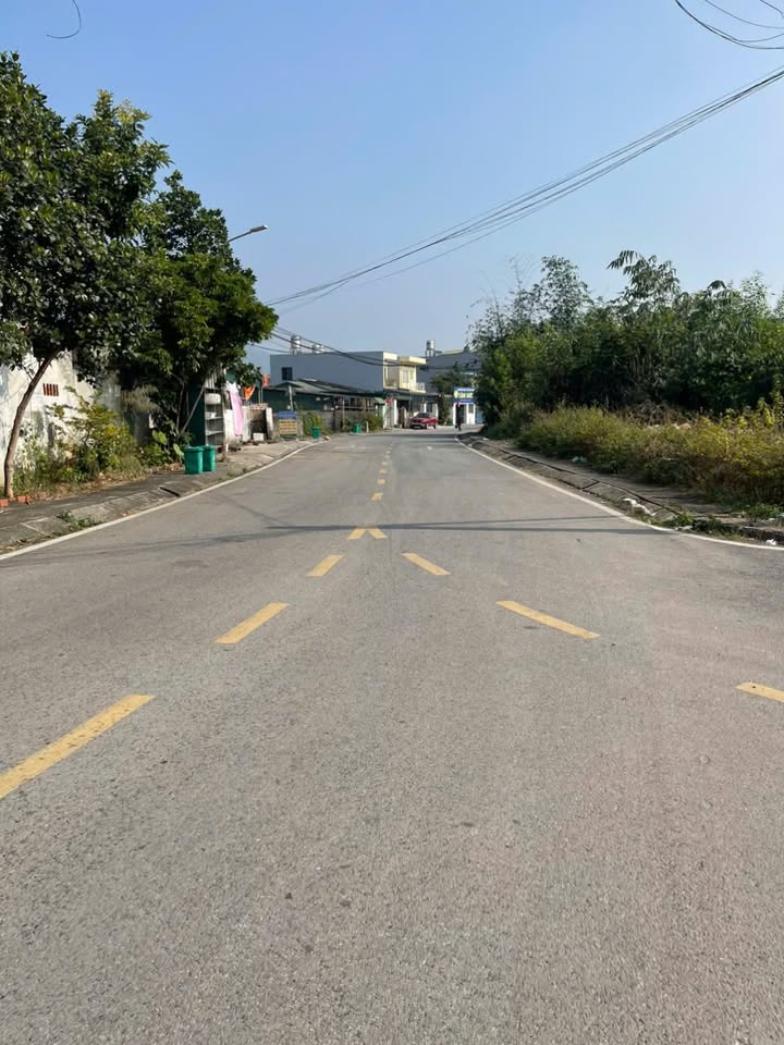 Đất nền Uông Bí 160m² giá 1.6 tỷ - Sổ hồng chính chủ, đường ô tô vào tận nơi!