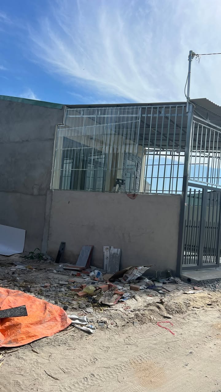 Nhà riêng Thạnh Thuận, Tây Ninh 90m² giá 639 triệu - Nhà mới 100% chính chủ!