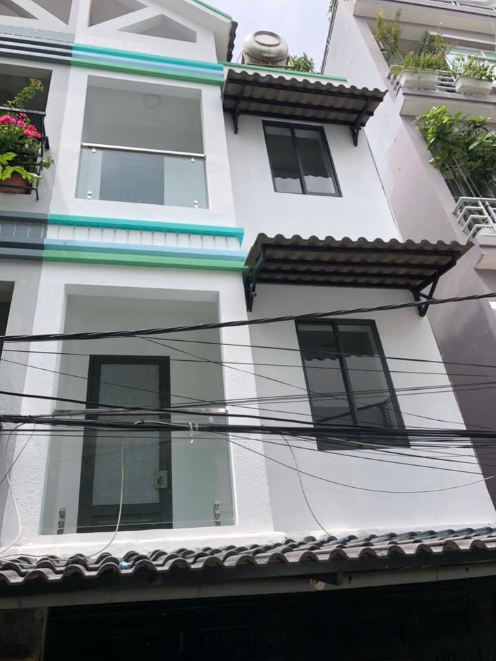 Căn hộ dịch vụ đường Huỳnh Tấn Phát quận 7, 56m² giá 6.45 tỷ - Đầu tư sinh lời ngay!
