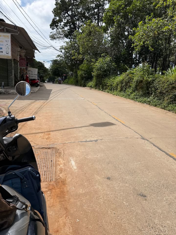 Nhà mặt tiền Săm Brăm Buôn Ma Thuột 115m² giá 2.85 tỷ - Kinh doanh sầm uất!