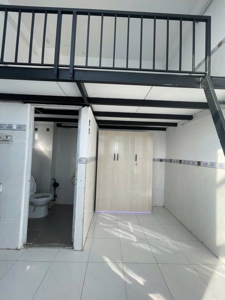 Phòng trọ Tân Chánh Hiệp, quận 12 - Chỉ 2 triệu/tháng, tiện nghi đầy đủ!